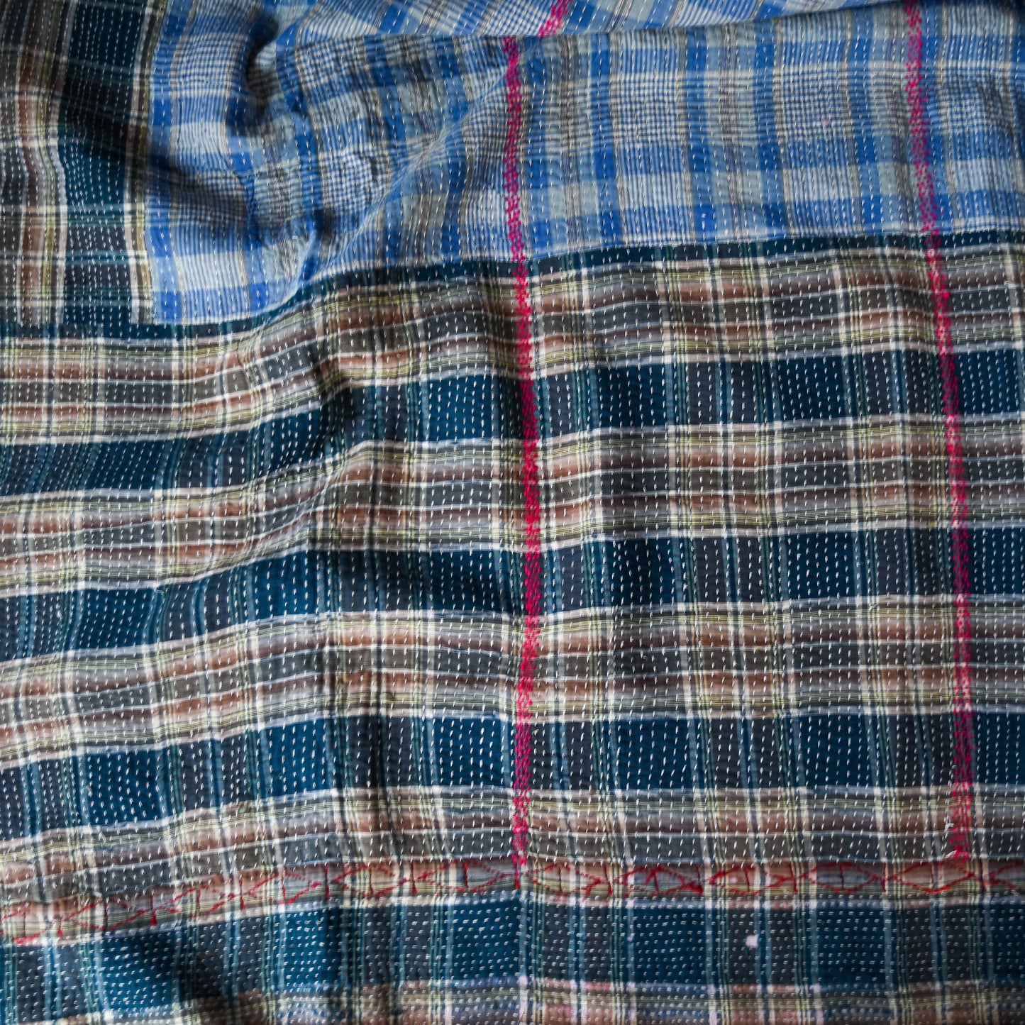 reversible vintage kantha throw | blue/white