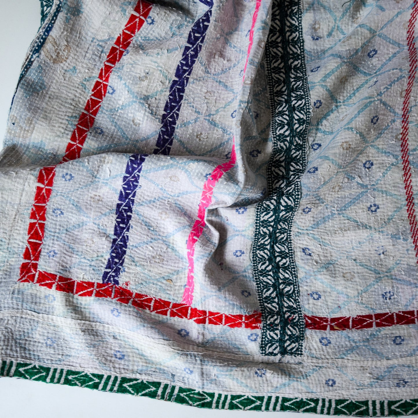 reversible vintage kantha throw | blue/white